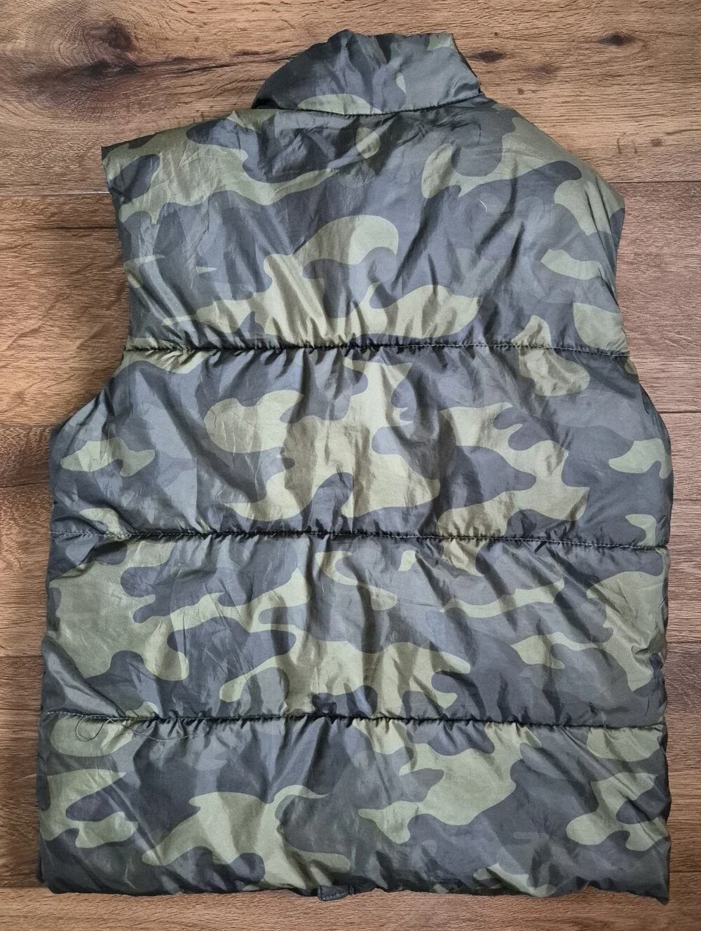 Old Navy Camo Puffer Vest Fleece Lining Boys Size L 10-12